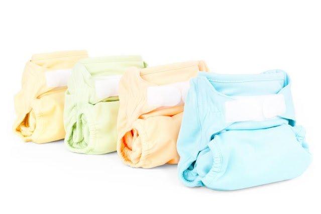 Navigating the World of Cloth Diapers: A Beginner's Guide Navigating the World of Cloth Diapers: A Beginner's Guide