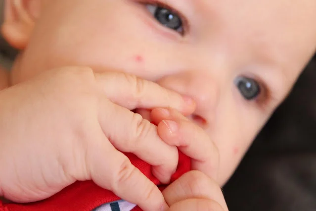 Beyond the 'Blooming, Buzzing Confusion': New Research Reveals the Surprising Visual World of Infants